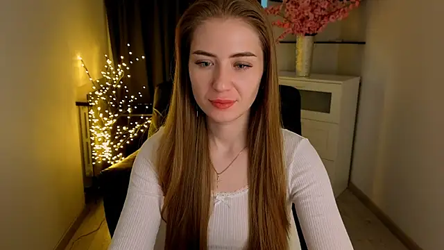 XXX chat uživo modela Alice_Chain