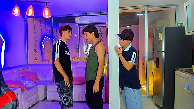 Houseofwarriosn Live XXX chat