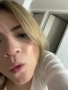 meggan___ Live XXX Chat