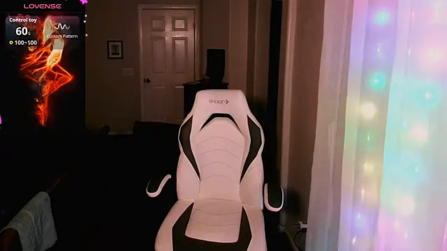 แชท XXX สดของ britteebee