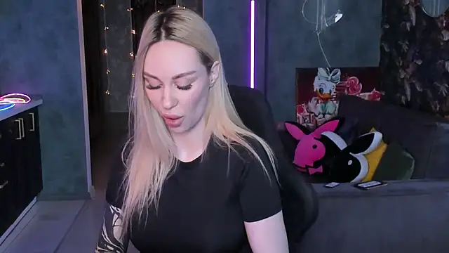 Blckmirrorr লাইভ XXX চ্যাট