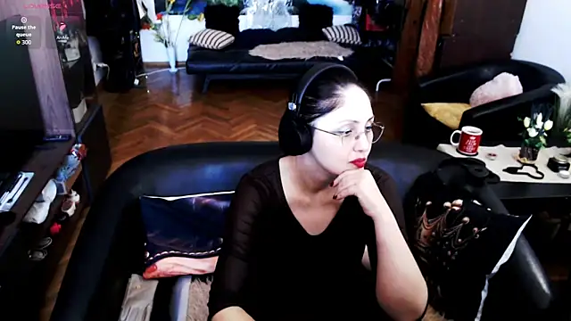 Imperatriza's Live XXX Chat