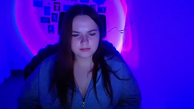 Kitty_Mia_Kitty Chat XXX live