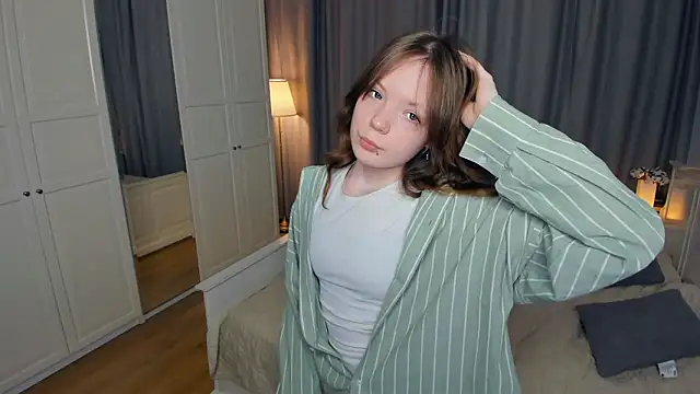 LavenderMitten Live XXX-chat