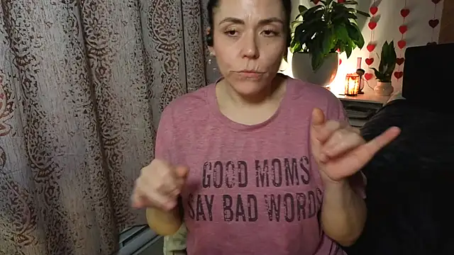 Chat +18 de Ellie-Elizabeth ao vivo