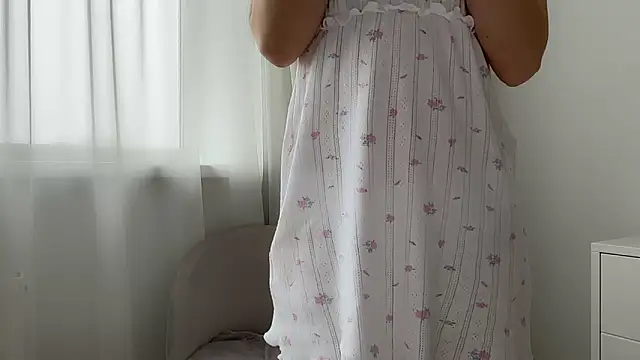 Živý XXX chat ShySchoolGirl