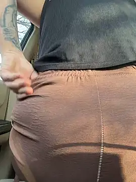 RinaBOOBS90j Live XXX Chat