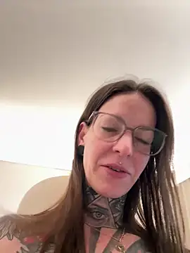 BrownieyQueen Webcam-Show