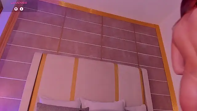 AbigailCarter's Live XXX Chat