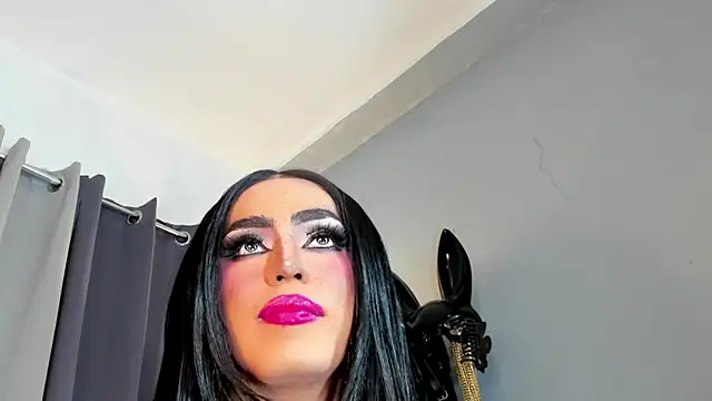 DominaAurumXXX: вебкам-шоу