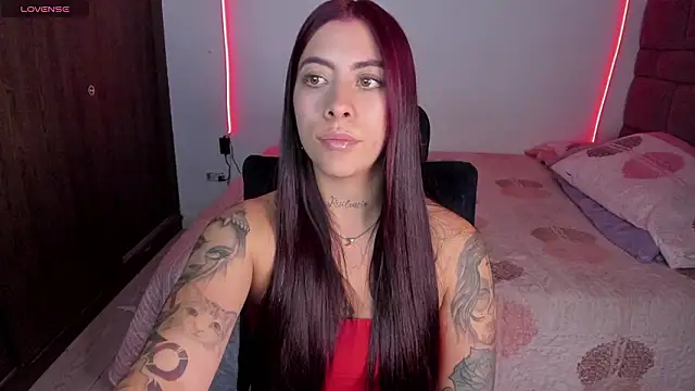 maazikeenx's Live XXX Chat