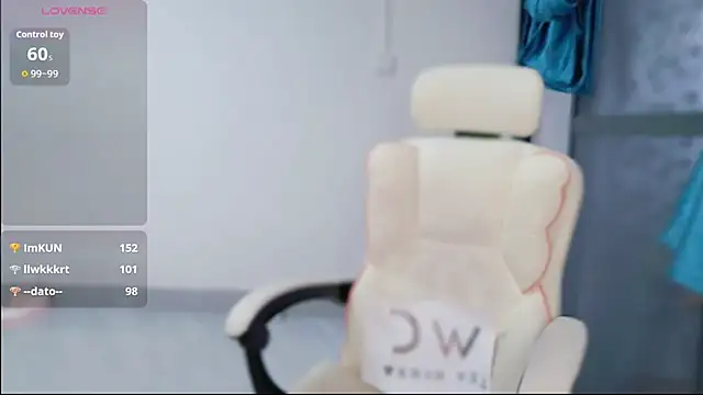 Chat XXX Live -XiaoYu-777