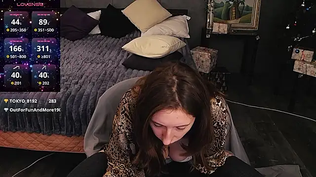 Chat +18 de Ashley_Ross_ ao vivo