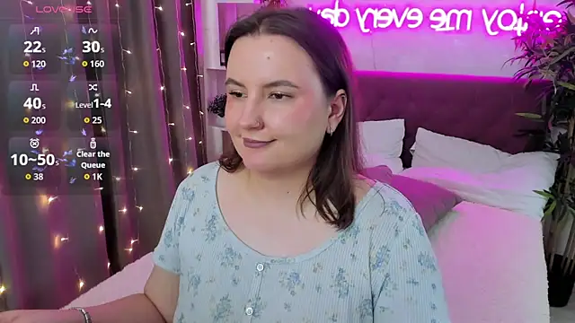 Chat +18 de FeralPeach ao vivo