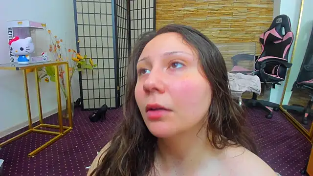 AishaRouhi 在線直播表演