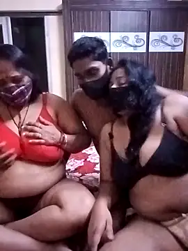 LoveOnStreamn Live XXX chat