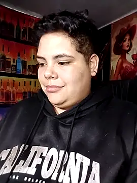 Czat XXX na żywo – Hailey_Curvy