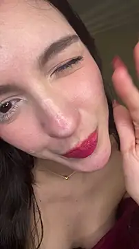 Chat +18 de Emily-hottson ao vivo