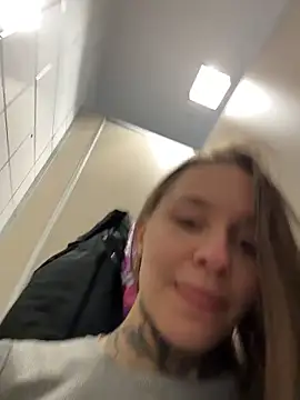 KishaMur Live XXX Chat