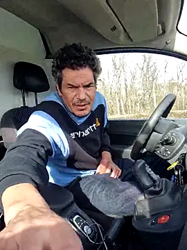 twitshe: онлайн-секс-чат