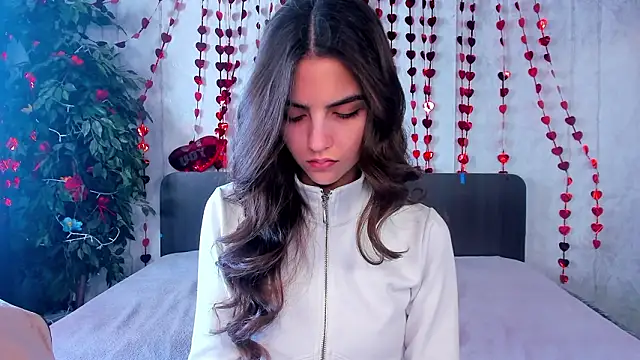 Milana_Crystal_ লাইভ XXX চ্যাট