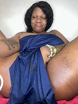 Boneca25's Webcam Show