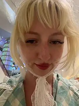 RonnieKiss Live XXX-Chat