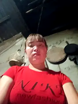 karara97 网络视讯表演