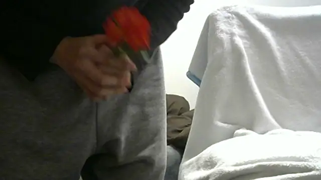 leopiii-iiJP Adlı Modelin Canlı XXX Sohbeti