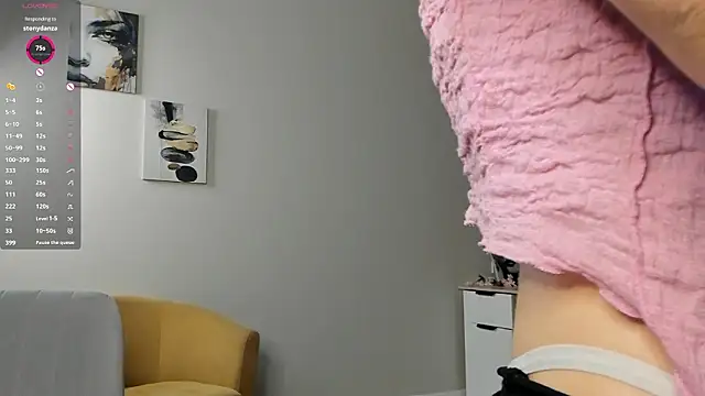 TaiteFairfield Adlı Modelin Canlı XXX Sohbeti