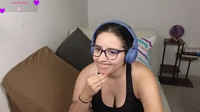 blue__moon_ Live XXX-chat