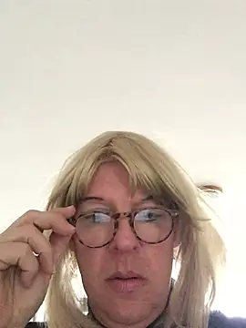 simone_xdressingn Live XXX chat