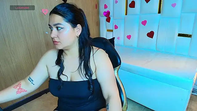 Zarath_tf লাইভ XXX চ্যাট