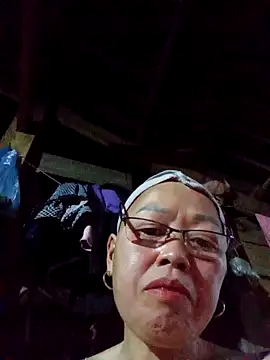 Agnes-baby's Webcam Show