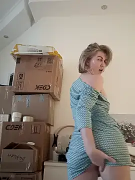 stellahere8n Live XXX chat