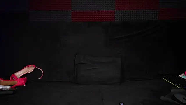 XXX chat uživo modela STOP-PANIC