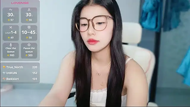 -XiaoYu-777: απευθείας συνομιλία ΧΧΧ