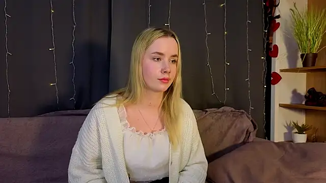 IvetteLabore: απευθείας συνομιλία ΧΧΧ