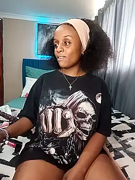 Czat XXX na żywo – Queen-Chocolate