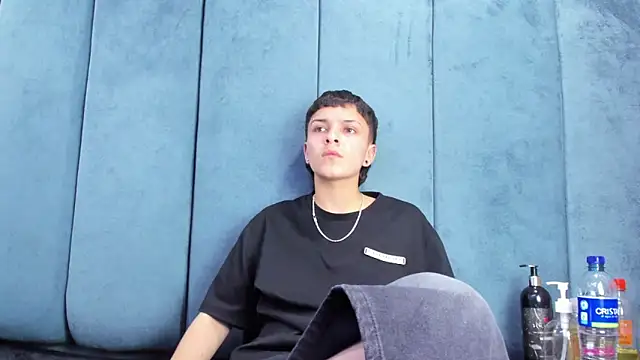 Megan_Thompson_ Live XXX-Chat