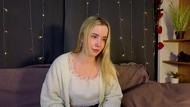 แชท XXX สดของ IvetteLabore