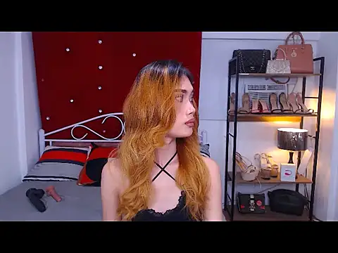 JuicyCockThea – Naživo XXX chat