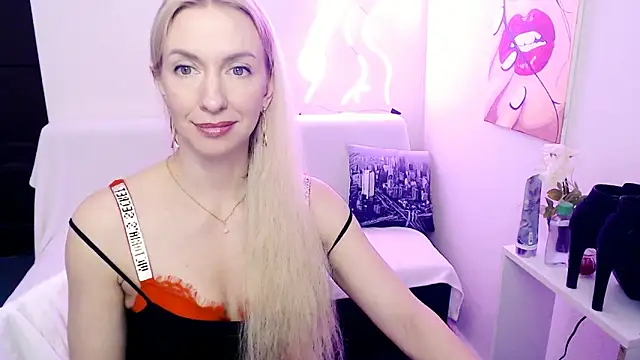 Cute_Smile_Shy Live XXX-chat