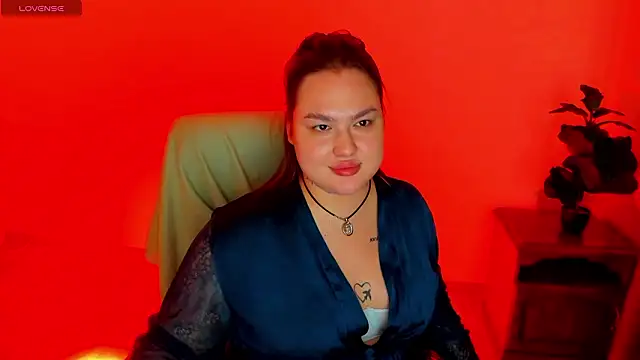 Sofiawetsweet élő XXX-chatje