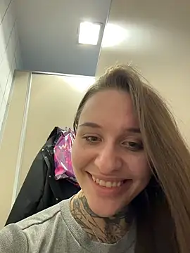 KishaMur Obrolan Langsung XXX