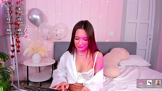 Lillie_Miller: онлайн-секс-чат