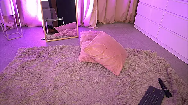 firesbomb777n Live XXX chat