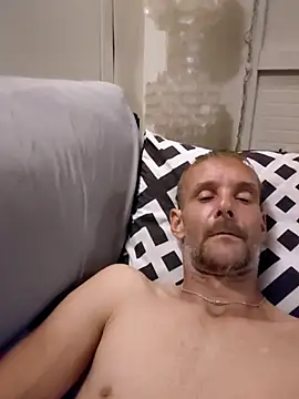 XXX chat uživo modela Hungwell1515