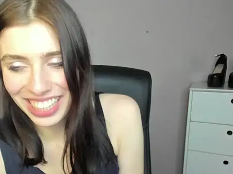 Онлайн чат XXX dreamPIA