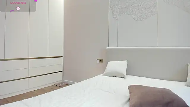 Онлайн чат XXX JenniferQueen11